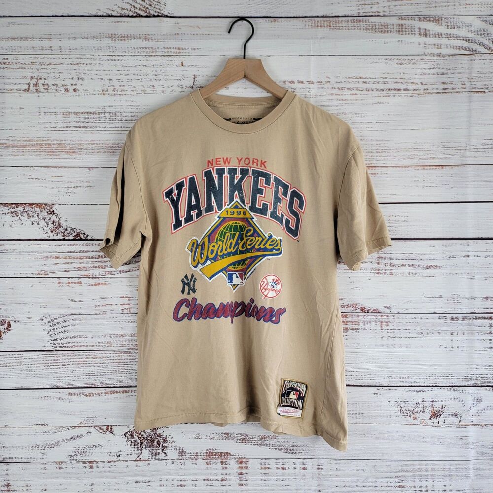 Mitchell & Ness New York Yankees Beige World Series Champs Tee